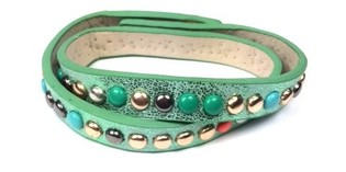 Pulsera verde con tachuelas (1 ud)