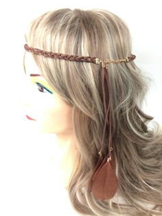 Diadema trenzada con plumas marr&oacute;n (1 ud)